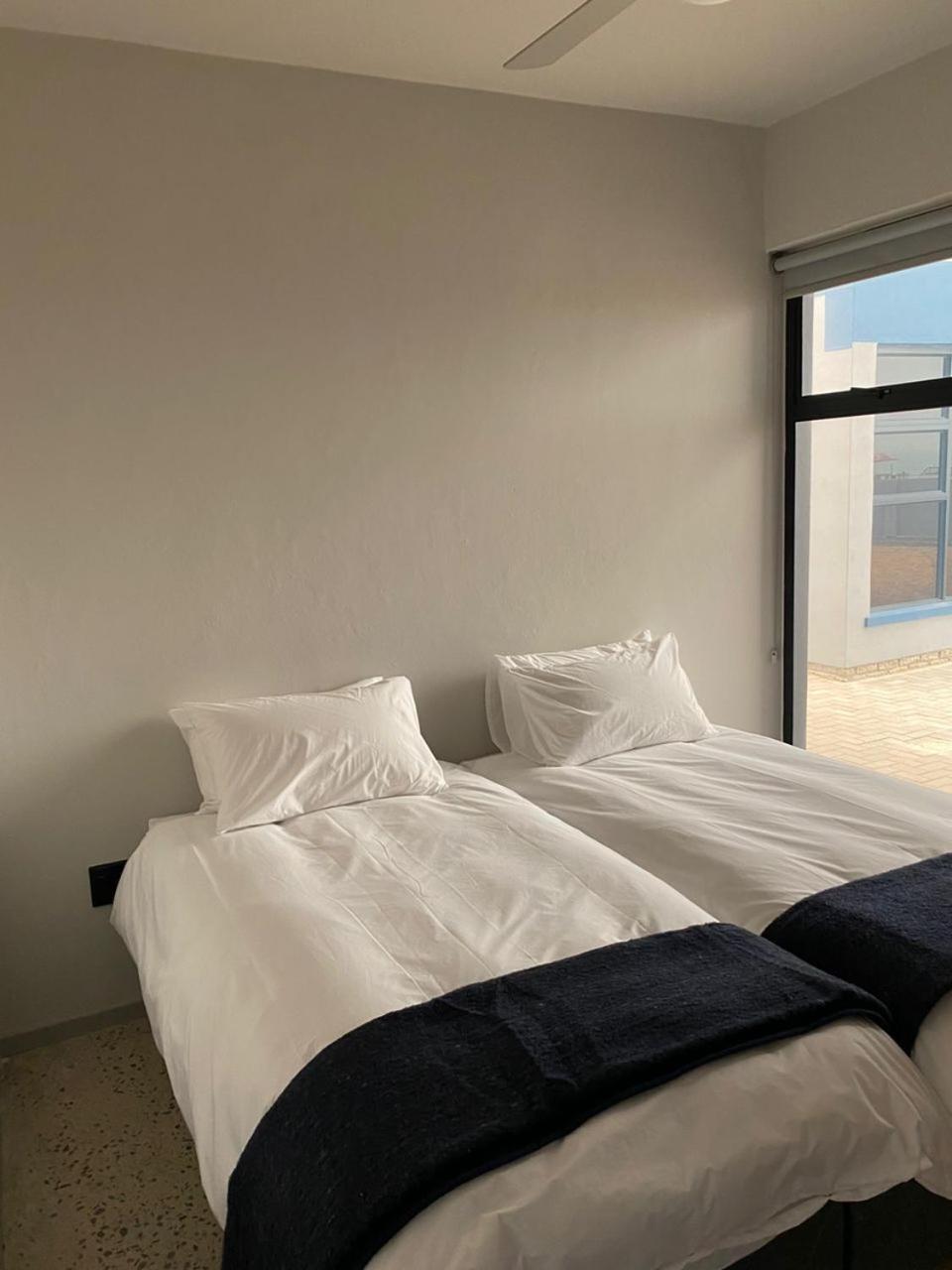 Diestrandwolf Sea View Self Catering Henties Bay Экстерьер фото