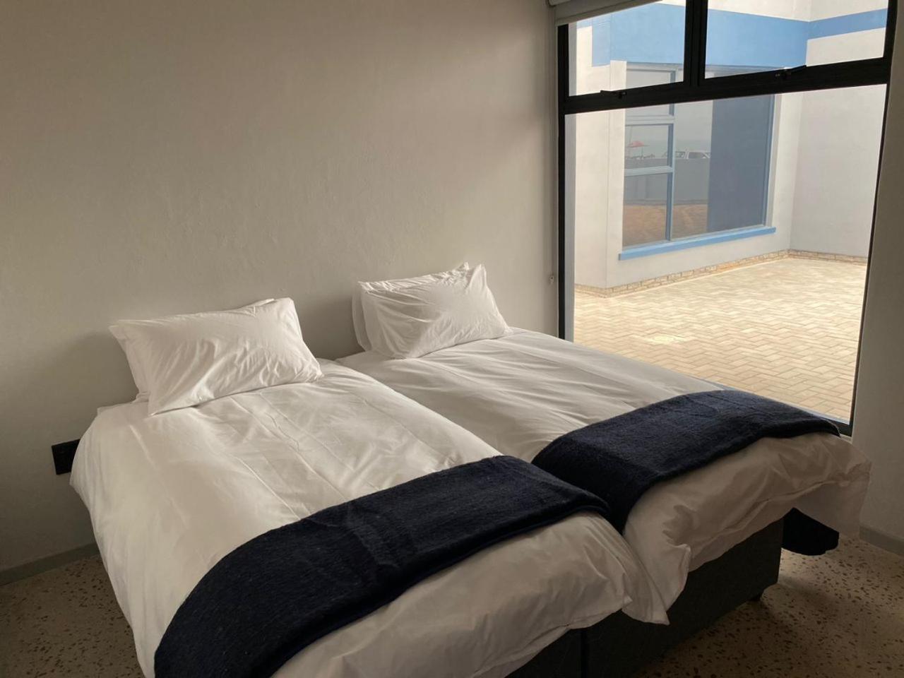 Diestrandwolf Sea View Self Catering Henties Bay Экстерьер фото